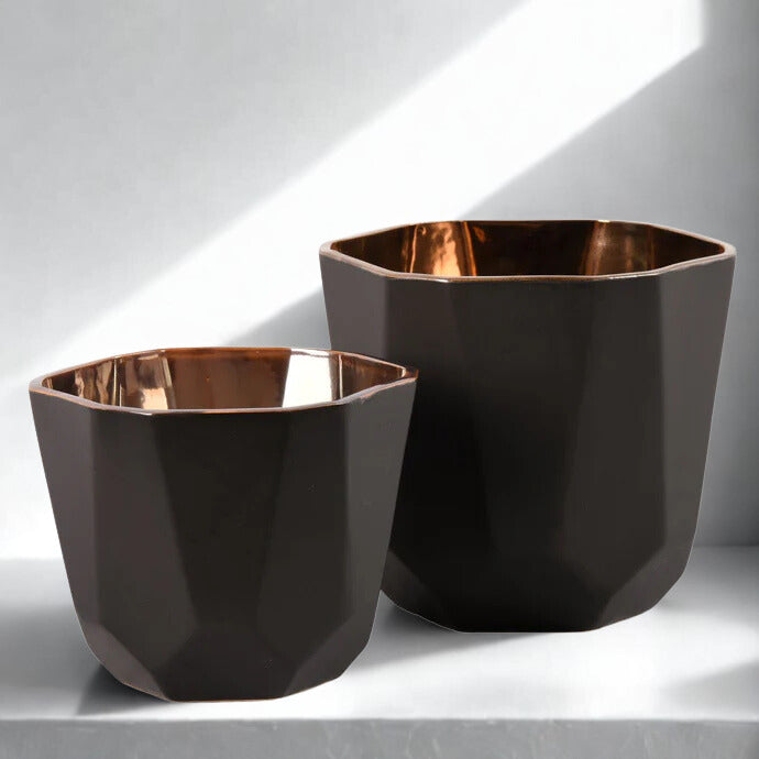 Ceramic vase