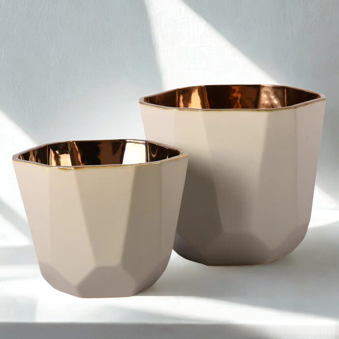 Ceramic vase