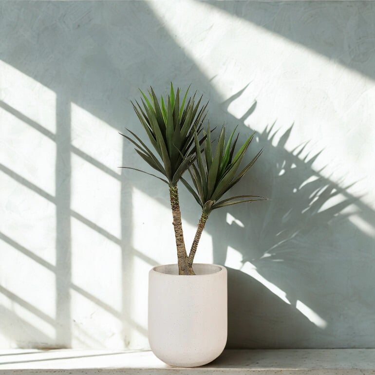 ARTIFICIAL YUCCA PLANT 115CM