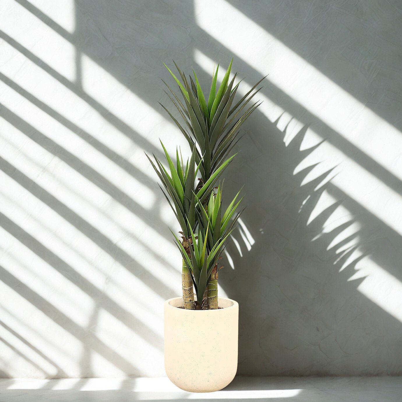 ARTIFICIAL YUCCA PLANT 150CM