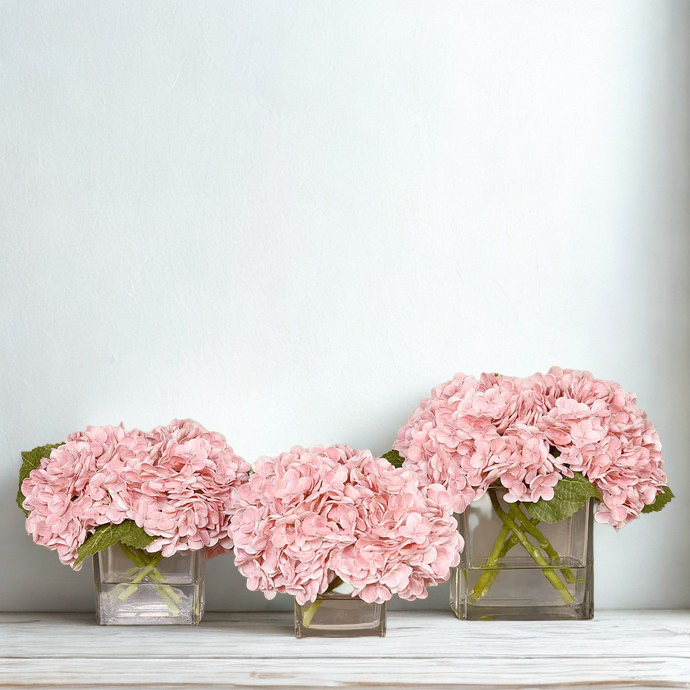 PINK Hydrangea in a round glass vase Medium