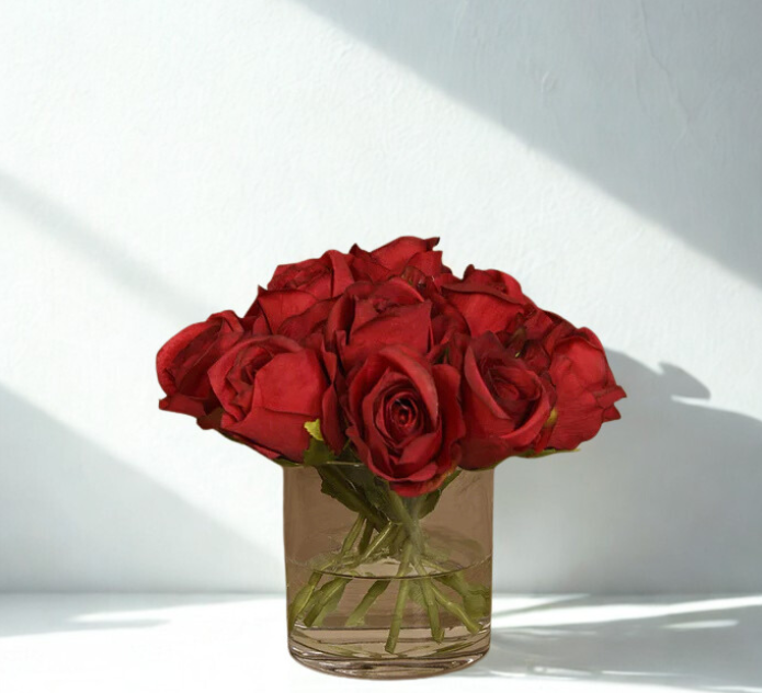 RED Rose Arrangement in Glass Vase SMALL